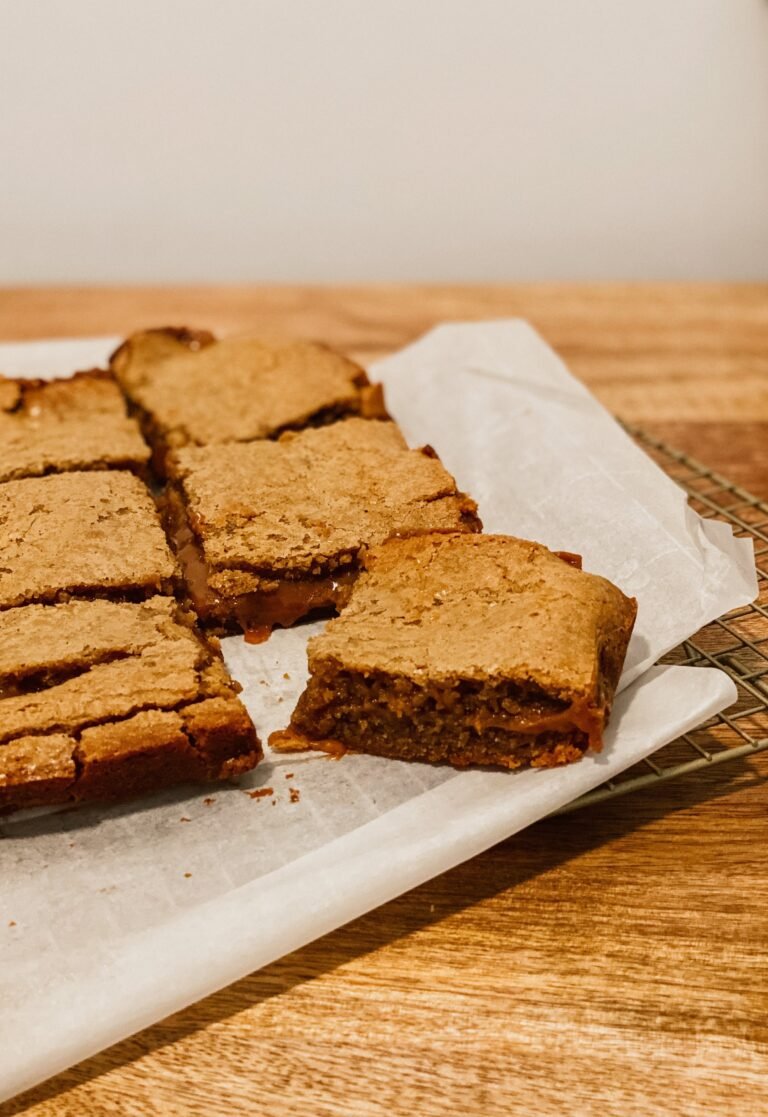Cookie Butter Stuffed Blondies