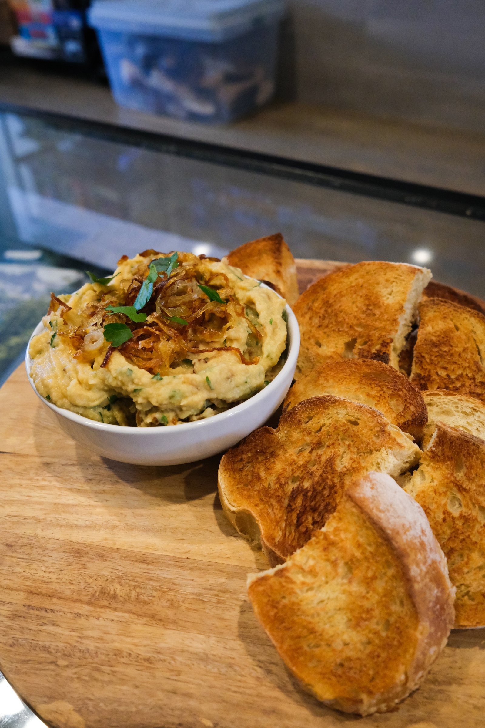 Chickpea and caramelized spread