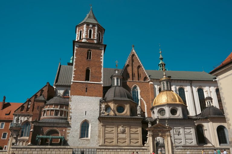 Kraków, Poland Travel Guid — Culture, Cuisine & City Vibes